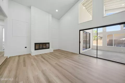 Living - 2653 End Ct, Lancaster, CA 93536 photo 2 of 7