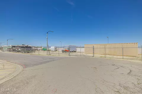 Exterior - 1301 E Avenue I #78, Lancaster, CA 93535 photo 9 of 14