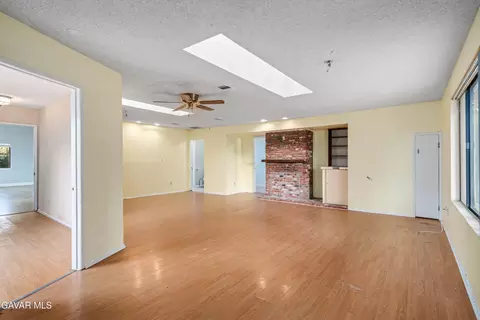 44231 Fine St, Lancaster, CA 93536 photo 14