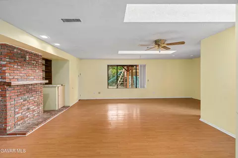 44231 Fine St, Lancaster, CA 93536 photo 16