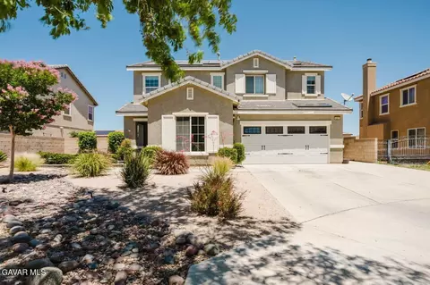 4301 Avenue J7 W, Lancaster, CA 93536