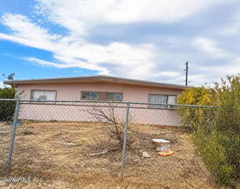 13361 Davenport St, North Edwards, CA 93523
