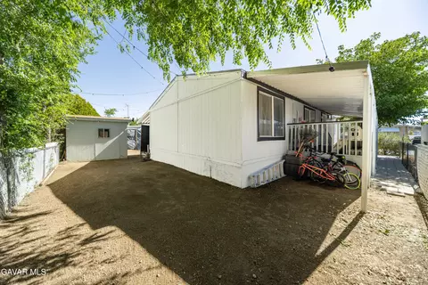 Exterior - 3753 E Avenue I #SPC 58, Lancaster, CA 93535 photo 2 of 4