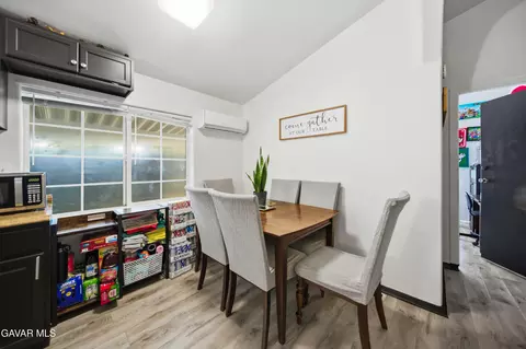 Dining - 3753 E Avenue I #SPC 58, Lancaster, CA 93535 photo 1 of 1