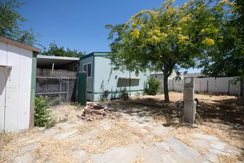 Exterior - 45465 25th St E St #SPC 157, Lancaster, CA 93535 photo 2 of 2