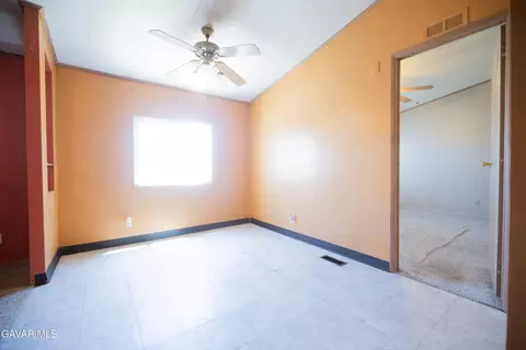 Bedroom - 45465 25th St E St #SPC 157, Lancaster, CA 93535 photo 4 of 4