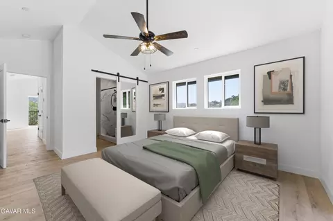 Bedroom - 28460 Ridgeview Ct, Tehachapi, CA 93561 photo 3 of 6