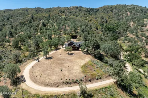 Other - 28460 Ridgeview Ct, Tehachapi, CA 93561 photo 23 of 25