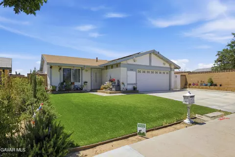2324 Avenue K15 W, Lancaster, CA 93536