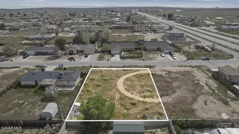 Fernwood Ave Near Neuralia Rd, California City, CA 93505