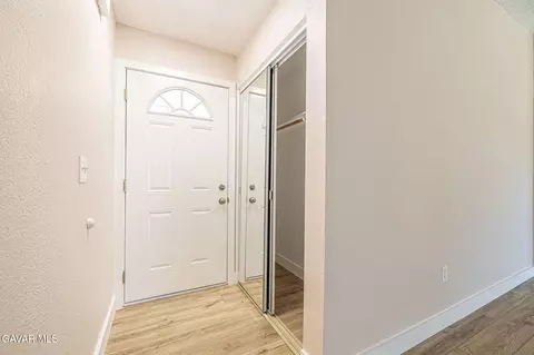 Entry Way - 14331 Winchester Dr, Mojave, CA 93501 photo 1 of 1