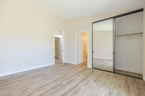 Bedroom - 14331 Winchester Dr, Mojave, CA 93501 photo 4 of 4