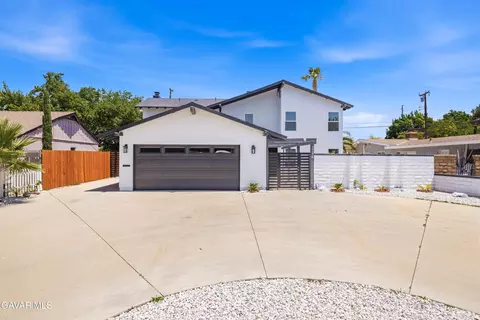 39176 11th St, Palmdale, CA 93551