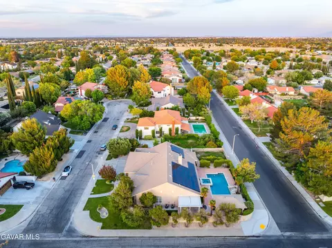 View/Area - 2738 Parton Cir, Lancaster, CA 93536 photo 6 of 7
