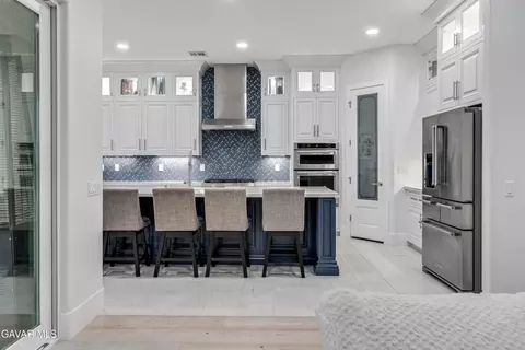 Kitchen - 2738 Parton Cir, Lancaster, CA 93536 photo 1 of 7