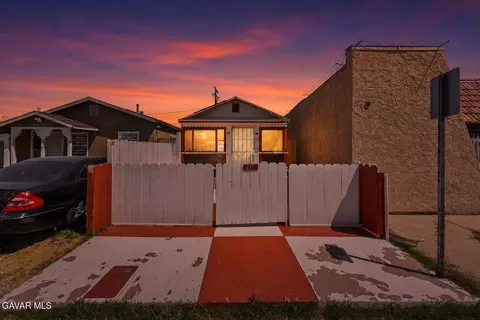 117 W Pillsbury St, Lancaster, CA 93534