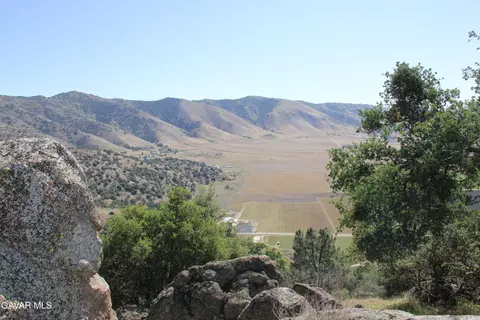 26540 Skyline Dr, Tehachapi, CA 93561 photo 6