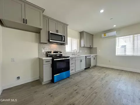 Kitchen - 9737 E Avenue Q-4, Littlerock, CA 93543 photo 15 of 15
