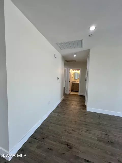 Entry Way - 9737 E Avenue Q-4, Littlerock, CA 93543 photo 1 of 4