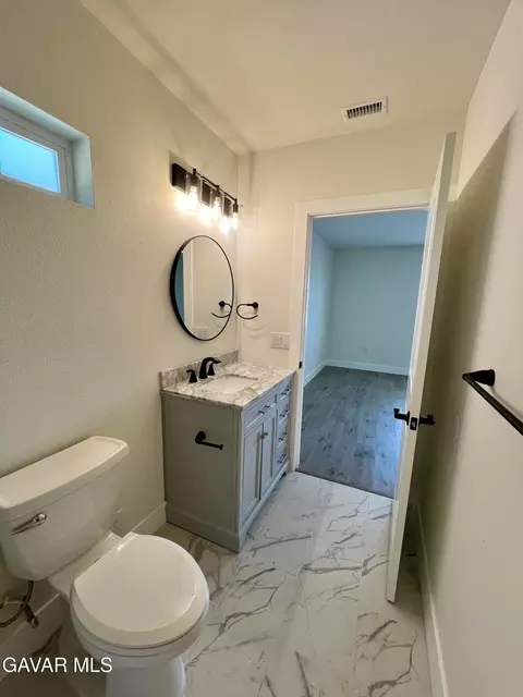 Bath - 9737 E Avenue Q-4, Littlerock, CA 93543 photo 6 of 12