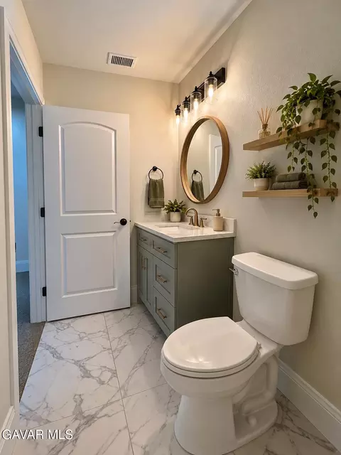 Bath - 9737 E Avenue Q-4, Littlerock, CA 93543 photo 2 of 12