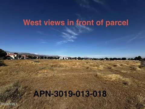 25 Th Pl East Vic # R12, Palmdale, CA 93550