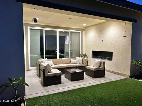 Exterior - 39186 Pinto Ct, Palmdale, CA 93551 photo 18 of 19