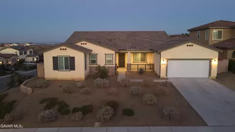 39186 Pinto Ct, Palmdale, CA 93551