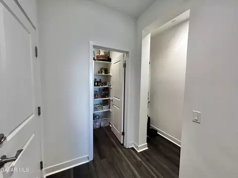 Entry Way - 39186 Pinto Ct, Palmdale, CA 93551 photo 8 of 8