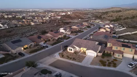 View/Area - 39186 Pinto Ct, Palmdale, CA 93551 photo 2 of 3
