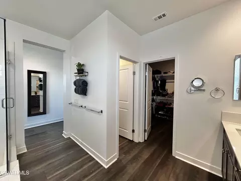 Entry Way - 39186 Pinto Ct, Palmdale, CA 93551 photo 6 of 8
