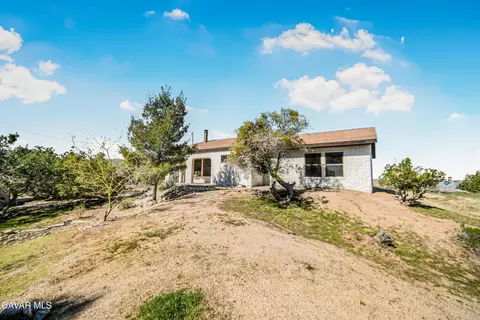 31720 E 96th St, Littlerock, CA 93543