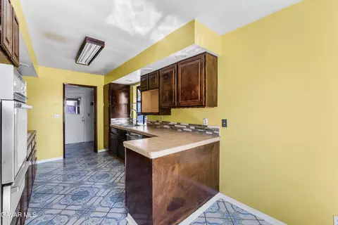 Kitchen - 37627 3rd St, Palmdale, CA 93550 photo 3 of 3