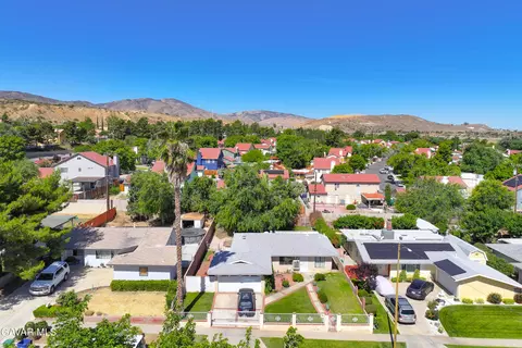 View/Area - 37627 3rd St, Palmdale, CA 93550 photo 2 of 2
