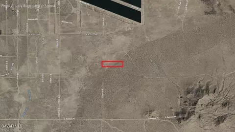 120 Th Street East Avenue M6, Palmdale, CA 93591