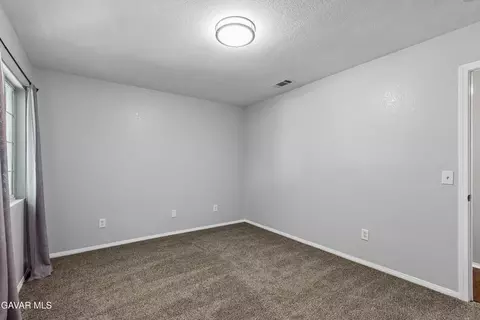 Bedroom - 43637 6th St, Lancaster, CA 93535 photo 7 of 11