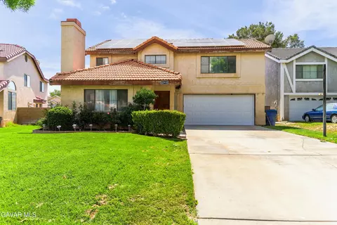 42918 Pearlwood Dr, Lancaster, CA 93536