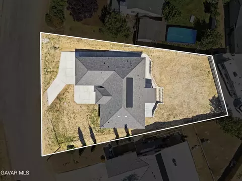 View/Area - 20112 Clubview Dr, Tehachapi, CA 93561 photo 1 of 4