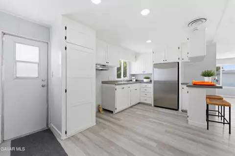 Other - 3157 E Avenue I #E2, Lancaster, CA 93535 photo 4 of 4