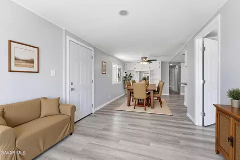 Dining - 3157 E Avenue I #E2, Lancaster, CA 93535 photo 1 of 1