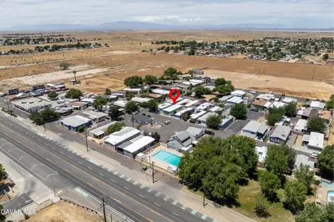 View/Area - 3157 E Avenue I #E2, Lancaster, CA 93535 photo 2 of 7