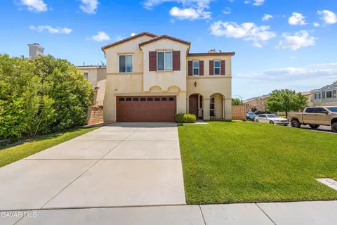 37834 Magnolia Ln, Palmdale, CA 93551