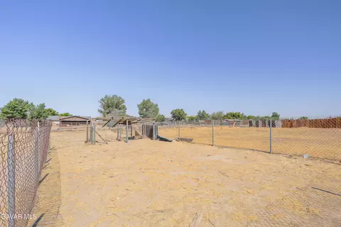 40991 179th St, Lancaster, CA 93535 photo 18