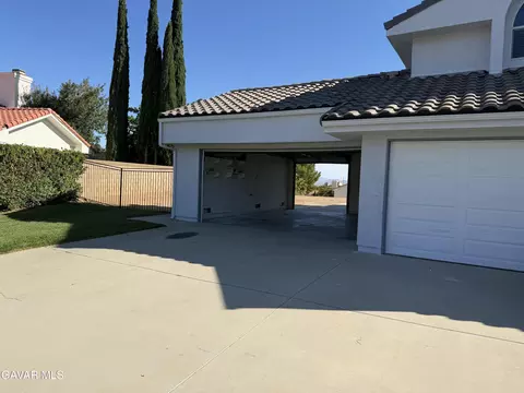 Exterior - 5311 Windcrest Ct, Palmdale, CA 93551 photo 6 of 28
