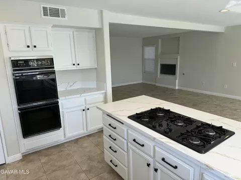 Kitchen - 5311 Windcrest Ct, Palmdale, CA 93551 photo 3 of 10
