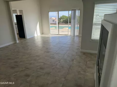 Living - 5311 Windcrest Ct, Palmdale, CA 93551 photo 7 of 8