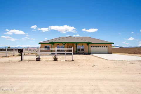 8224 W Avenue D4, Lancaster, CA 93536
