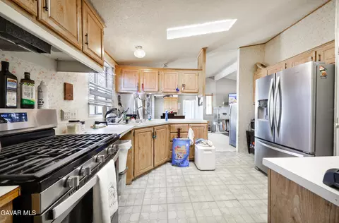 40937 W 12th St, Palmdale, CA 93551 photo 6