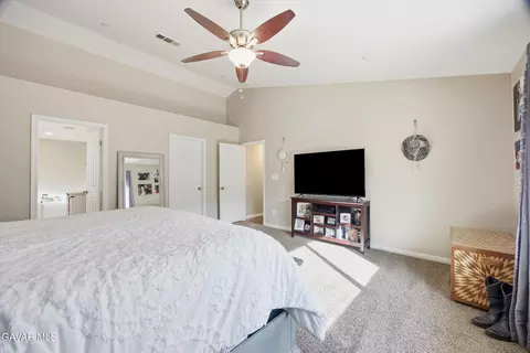 Bedroom - 17820 Bold Venture Dr, Tehachapi, CA 93561 photo 2 of 4