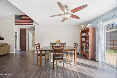 Dining - 17820 Bold Venture Dr, Tehachapi, CA 93561 photo 1 of 1